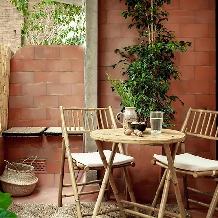 Akita - 2 Bedrooms, Terrace In Eixample Esquerra Διαμέρισμα *