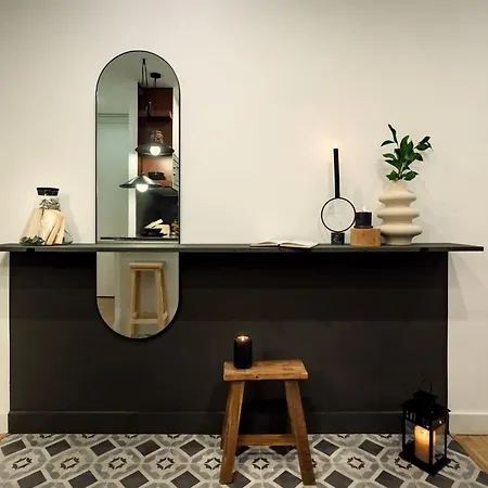 Akita - 2 Bedrooms, Terrace In Eixample Esquerra *