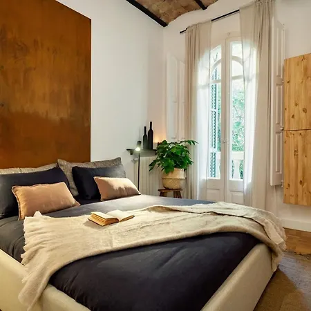 Akita - 2 Bedrooms, Terrace In Eixample Esquerra Appartement