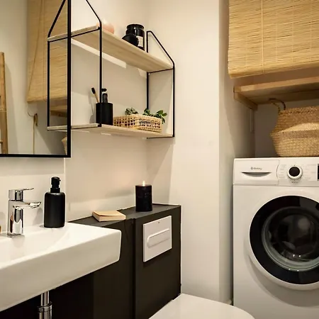 Appartement Akita - 2 Bedrooms, Terrace In Eixample Esquerra Barcelona