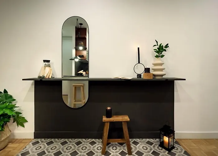 Akita - 2 Bedrooms, Terrace In Eixample Esquerra *