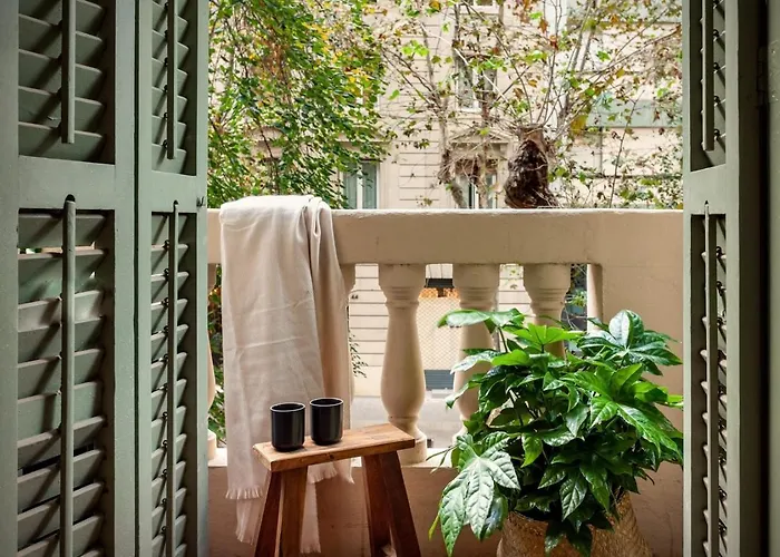 Apartment Akita - 2 Bedrooms, Terrace In Eixample Esquerra *