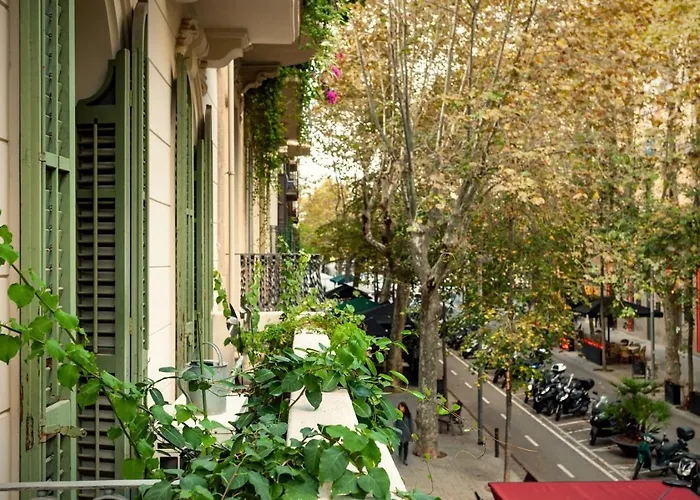 Akita - 2 Bedrooms, Terrace In Eixample Esquerra Apartment Barcelona